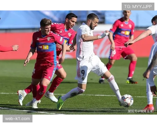 毕尔巴鄂竞技2-1逆转埃尔切，古鲁泽塔独中两元